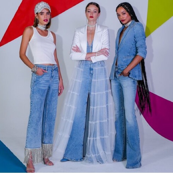 NWT ALICE + OLIVIA Everly Drama Tulle Maxi Blazer in White Size XS - Picture 16 of 17